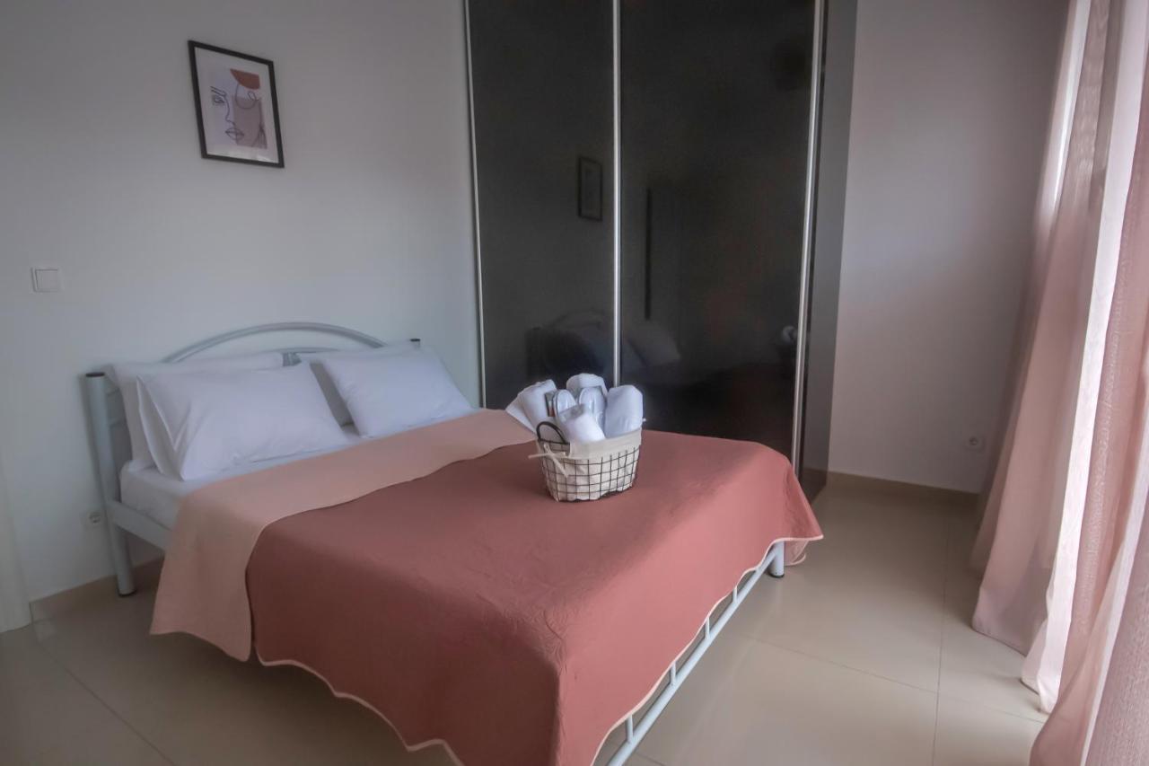 Néa PéramosMistral Luxury Living公寓式酒店 外观 照片
